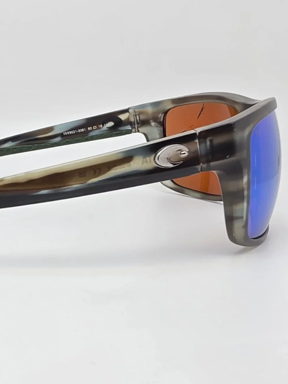 Costa Del Mar Broadbill Matte Reef Frame Polarized 580G Green Mirror Sunglasses